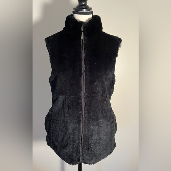 St. John Jackets & Blazers - St.John Fur Silk Vest. Reversible. Size Medium. Stunning!